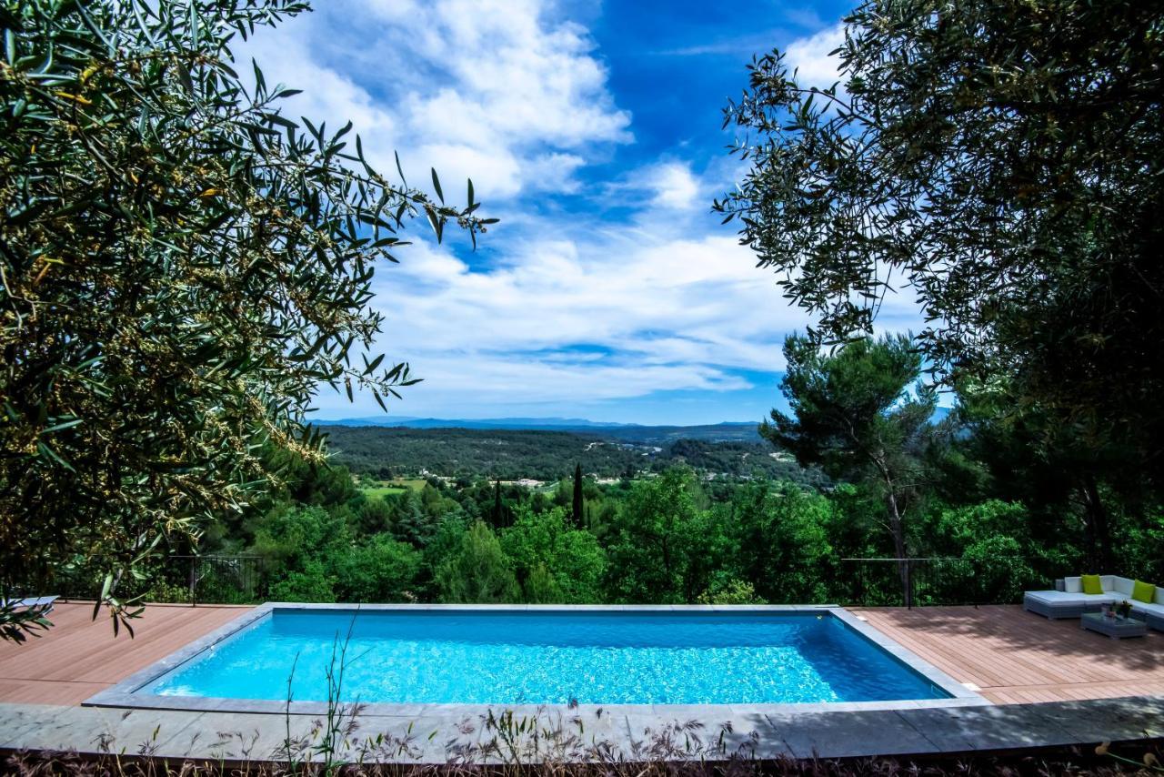 Villa Lumineuse Avec Piscine Clim 1Ere Etage Vue Panoramique Sur Les Montagnes Sur Le Site De La Sainte-Victoire Le Tholonet Exterior foto